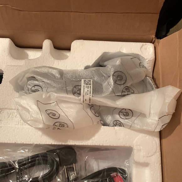 Samsung T35F 24” 75Hz FreeSync Monitor - Picture 4 of 9